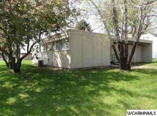 501 9th Ave, Clarkfield, MN 56223