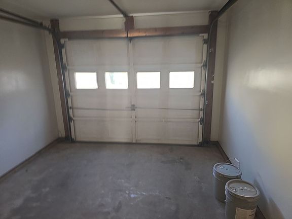 5th image of 574 S Bull St