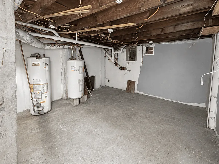 1140 W 2nd St #1140 — Photo 12