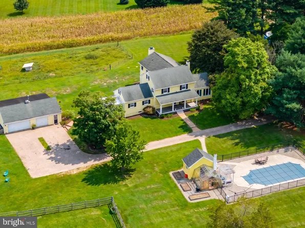 1445 Commissioners Rd, Mullica Hill, NJ 08062