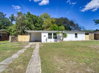 5949 Maple Leaf Dr N, Jacksonville, FL 32211