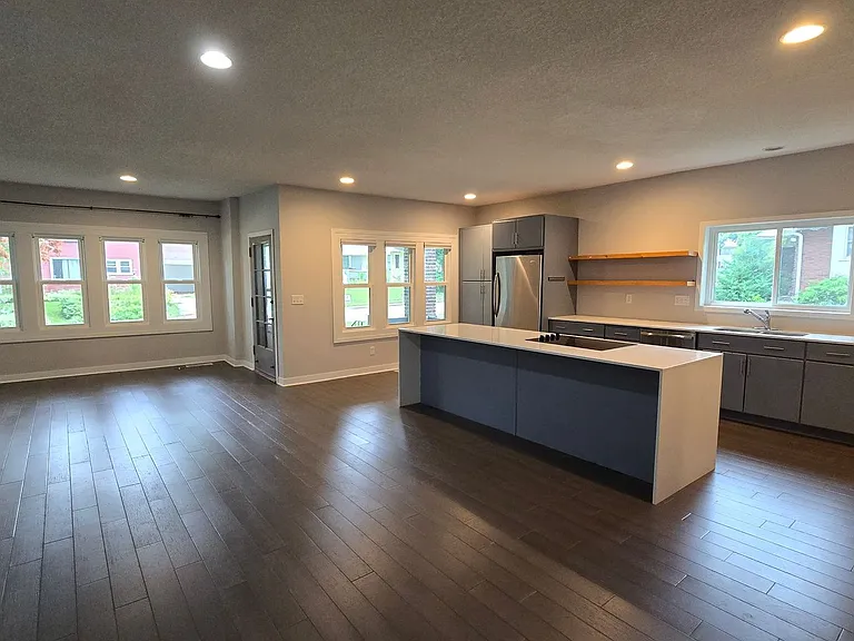 2122 California St — Photo 6