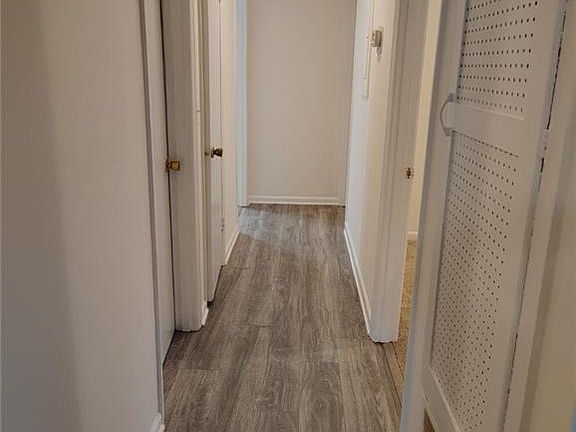 3rd image of 4830 17th Ave