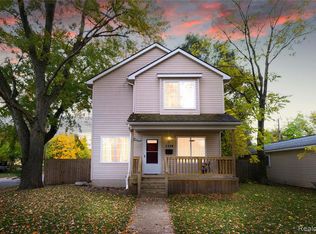 1334 E George Ave, Hazel Park, MI 48030