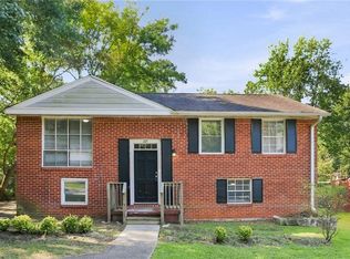 221 Whipporwill Way, Riverdale, GA 30274