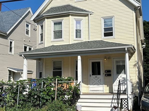 49 Ashland St #49