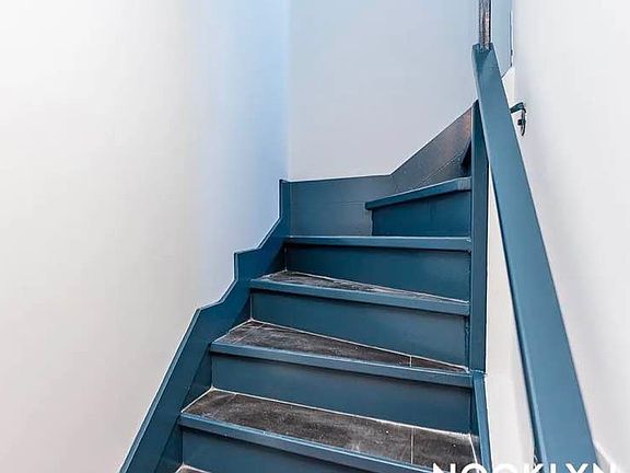 4th image of 327 Herkimer St APT 4B