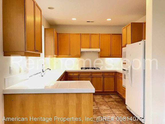 4th image of 5135 Sea Mist Ct