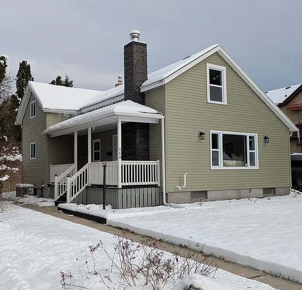 160 Guilford St — Photo 1