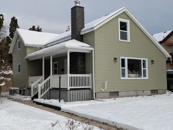 160 Guilford St, Sheboygan Falls, WI 53085
