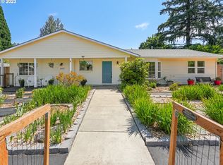 2690 Lafave St, West Linn, OR 97068