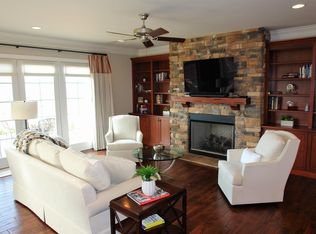 3209 Southwood Manor Ct, Roanoke, VA 24014