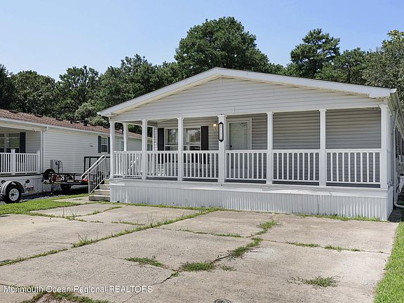 2nd image of 111 West Avenue