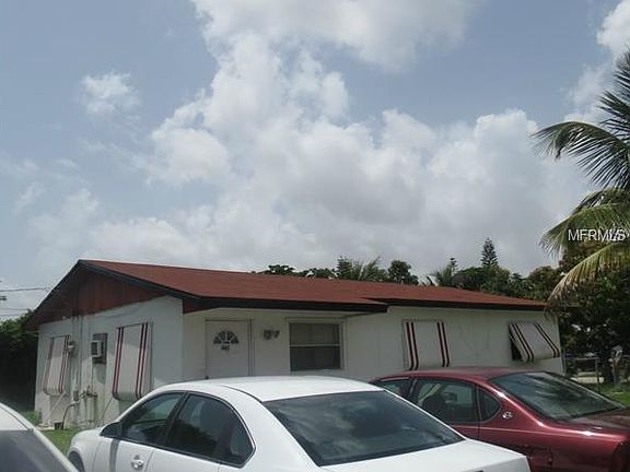 5th image of 2220 NW 29th Ter