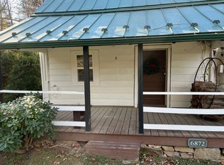 6872 Blackwell Ln, Crozet, VA 22932