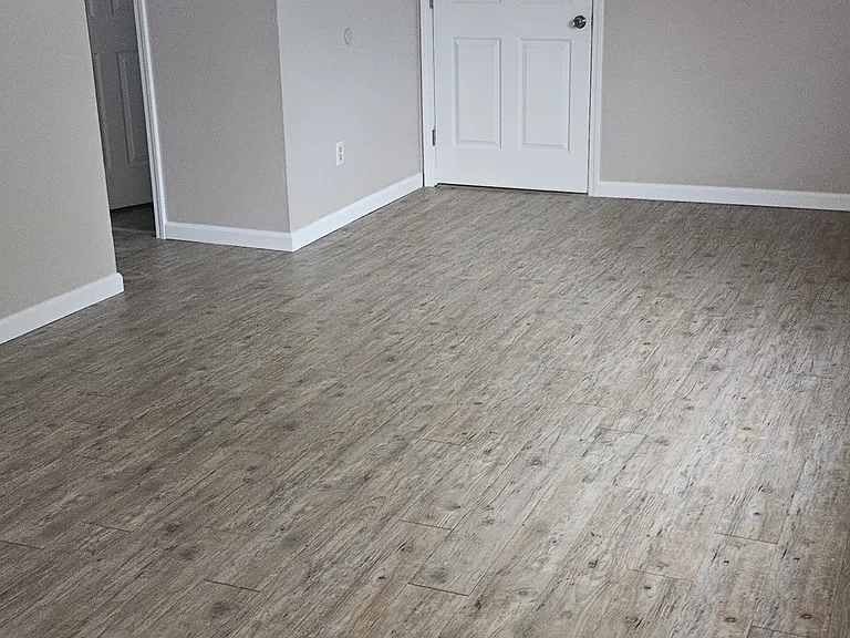 176 Robert Dr #2 — Photo 4