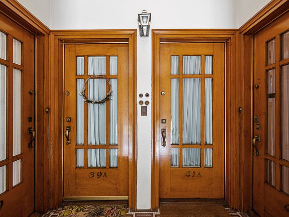 5th image of 41 Divisadero St #41