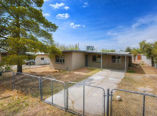 9 E Corona Rd, Tucson, AZ 85756