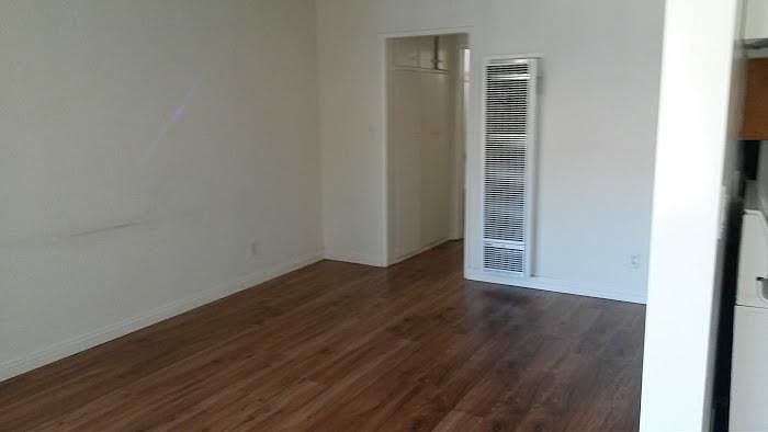 2nd image of 7822 W Manchester Ave APT 5