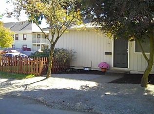 6428-6430 SE Schiller St, Portland, OR 97206