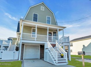 76 Miller St, Highlands, NJ 07732