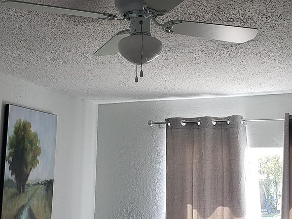 2nd image of 9403 Lonsdale Ct