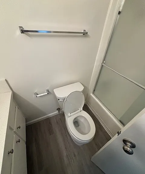 892 Empire Ave #12 — Photo 6