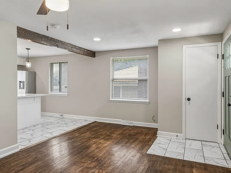 4907 N Fremont Ave — Photo 10