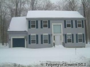 506 Winding Way, Tobyhanna, PA 18466