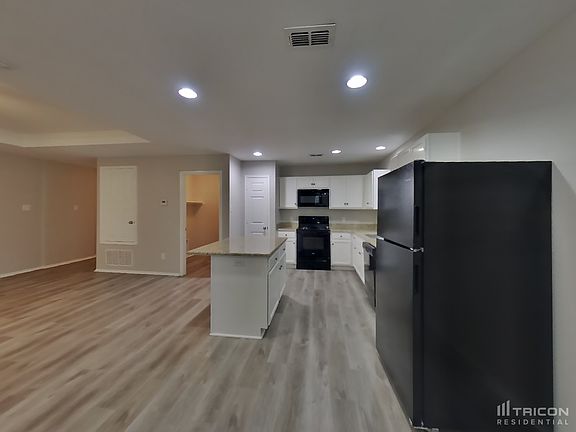 5th image of 1608 Gayla Creek Dr