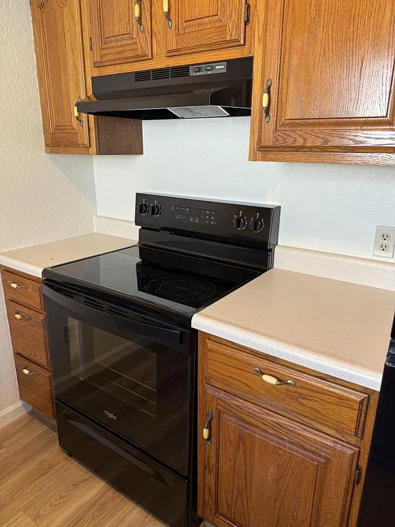 400 W Jackson Unit 10 Warsaw, MO 65355 — Photo 3