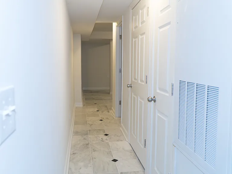 1023 N Calvert St #B — Photo 6