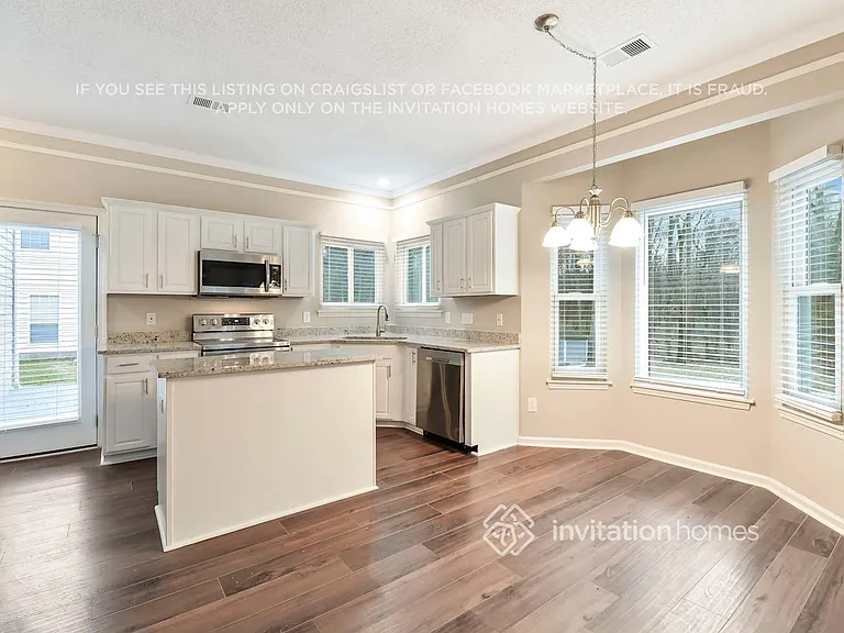 14214 Misty Brook Ln — Photo 8