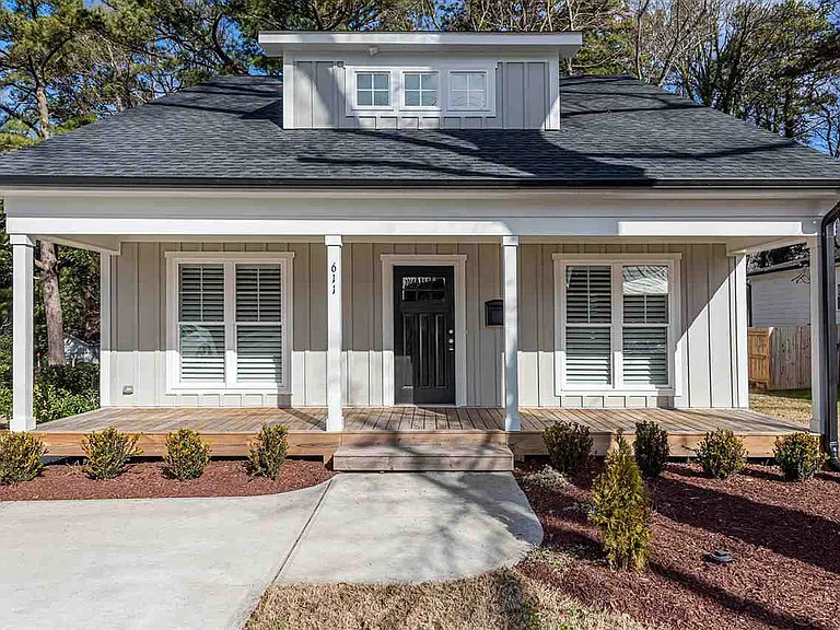 611 Glascock St — Photo 15