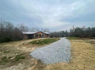 346 Bonner Rd, Mountain Rest, SC 29664