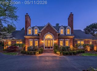 2972 Heron Pl, Bloomfield Hills, MI 48302