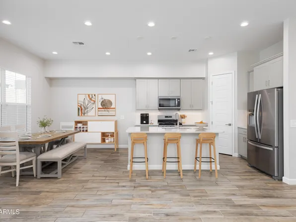 5046 E ANDERSON Drive, Scottsdale, AZ 85254