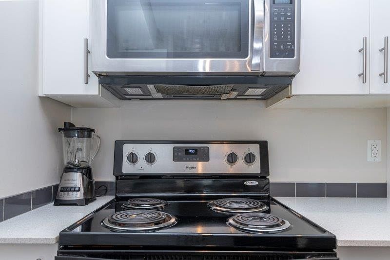 Calgary Apartment for rent - 1 Bedroom — photo 3