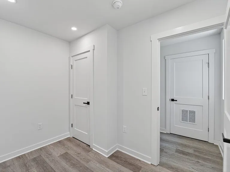 1321 Anacostia Rd SE — Photo 22