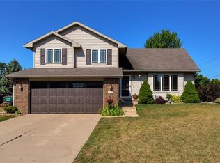 1710 NE Crestmoor Pl, Ankeny, IA 50021