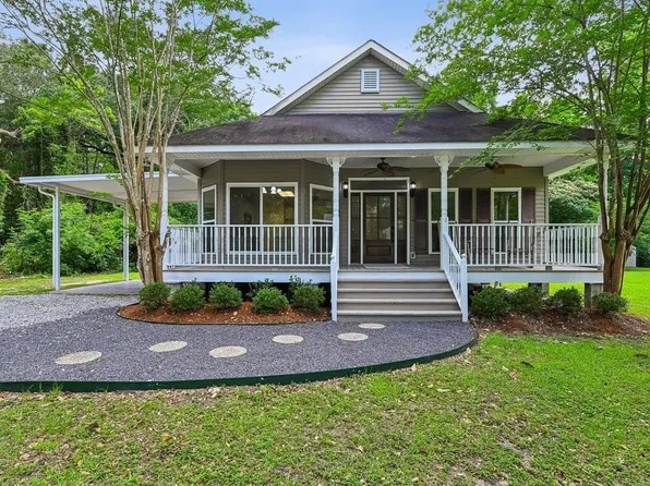 71282 Saint Joseph St, Abita Springs, LA 70420