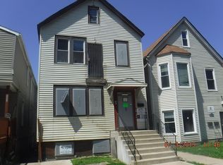 8844 S Marquette Ave, Chicago, IL 60617