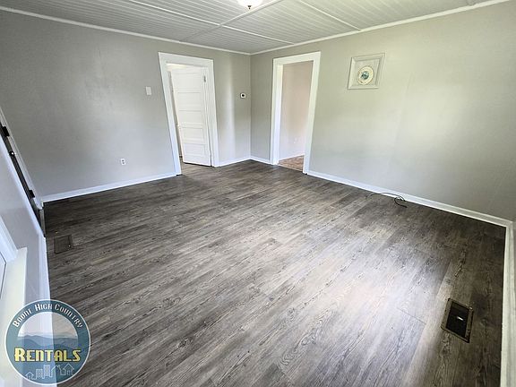 3rd image of 228 Brookdale Pl NW