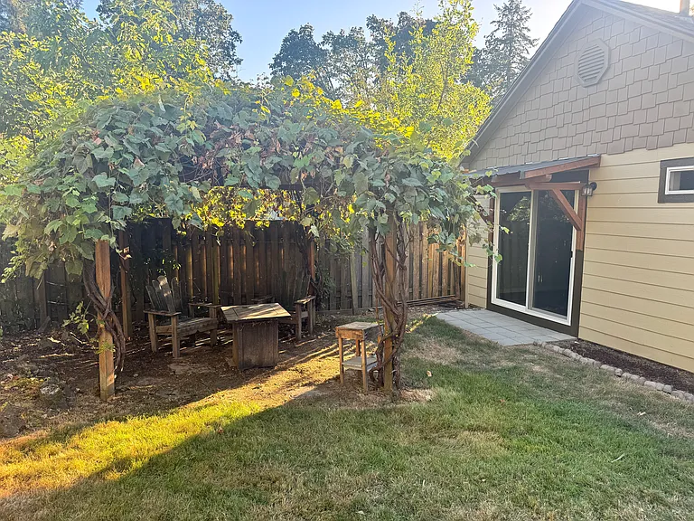 4506 SE Naef Rd — Photo 9