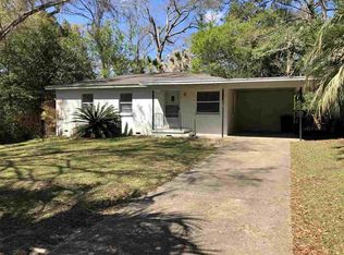 2404 Surrey St, Tallahassee, FL 32304