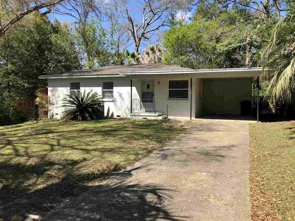 2404 Surrey St, Tallahassee, FL 32304