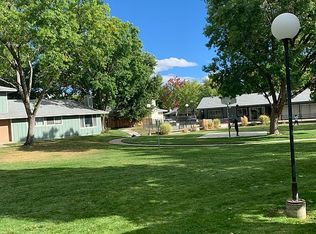 966 Mesa Ridge Dr, Sparks, NV 89434