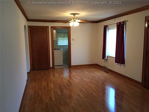 3rd image of 2123 Highland Ave