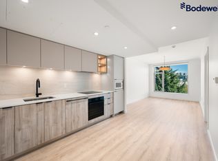 755 Harbourside Dr, North Vancouver, BC