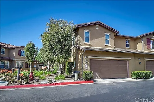 3056 N Juneberry St — Photo 4